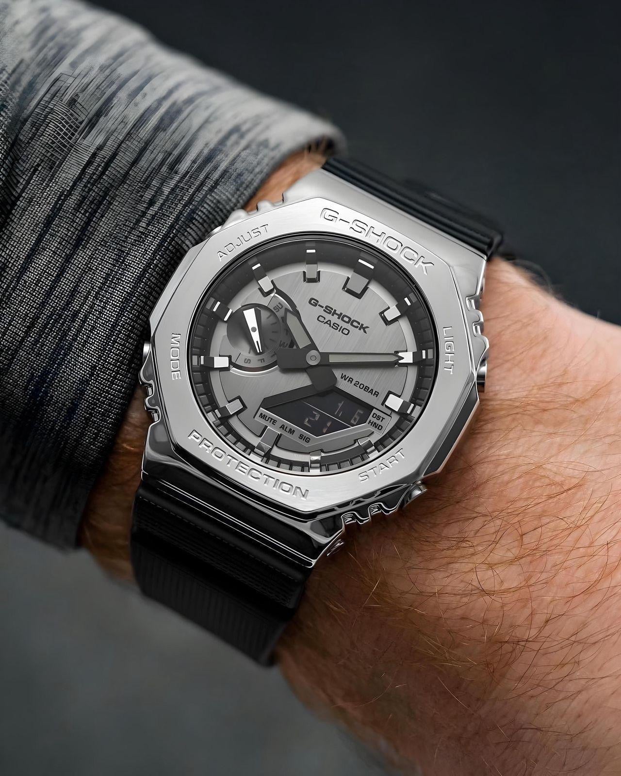 GM 2100 SILVER-BLACK