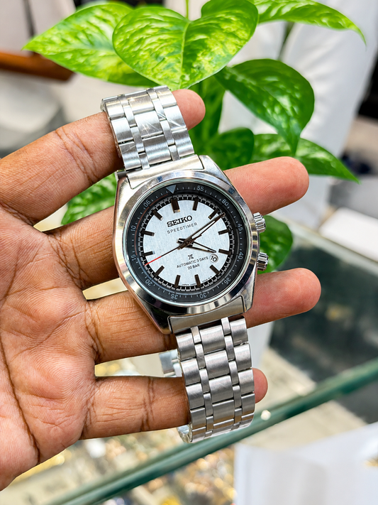 Seiko Speedtimer-inspired