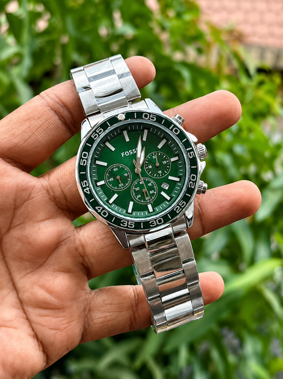 Fossil Chronograph-style men's watch 9