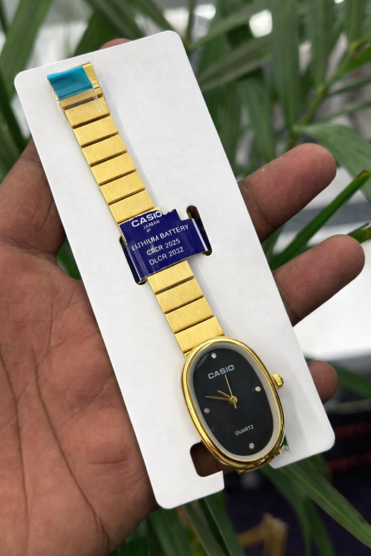 Casio Quartz Oval Dial Watch.2