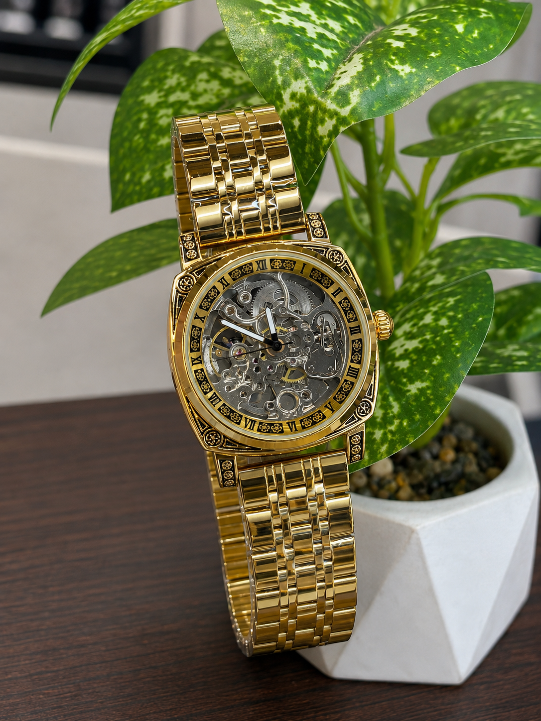 Luxury skeleton mechanical-style wristwatch