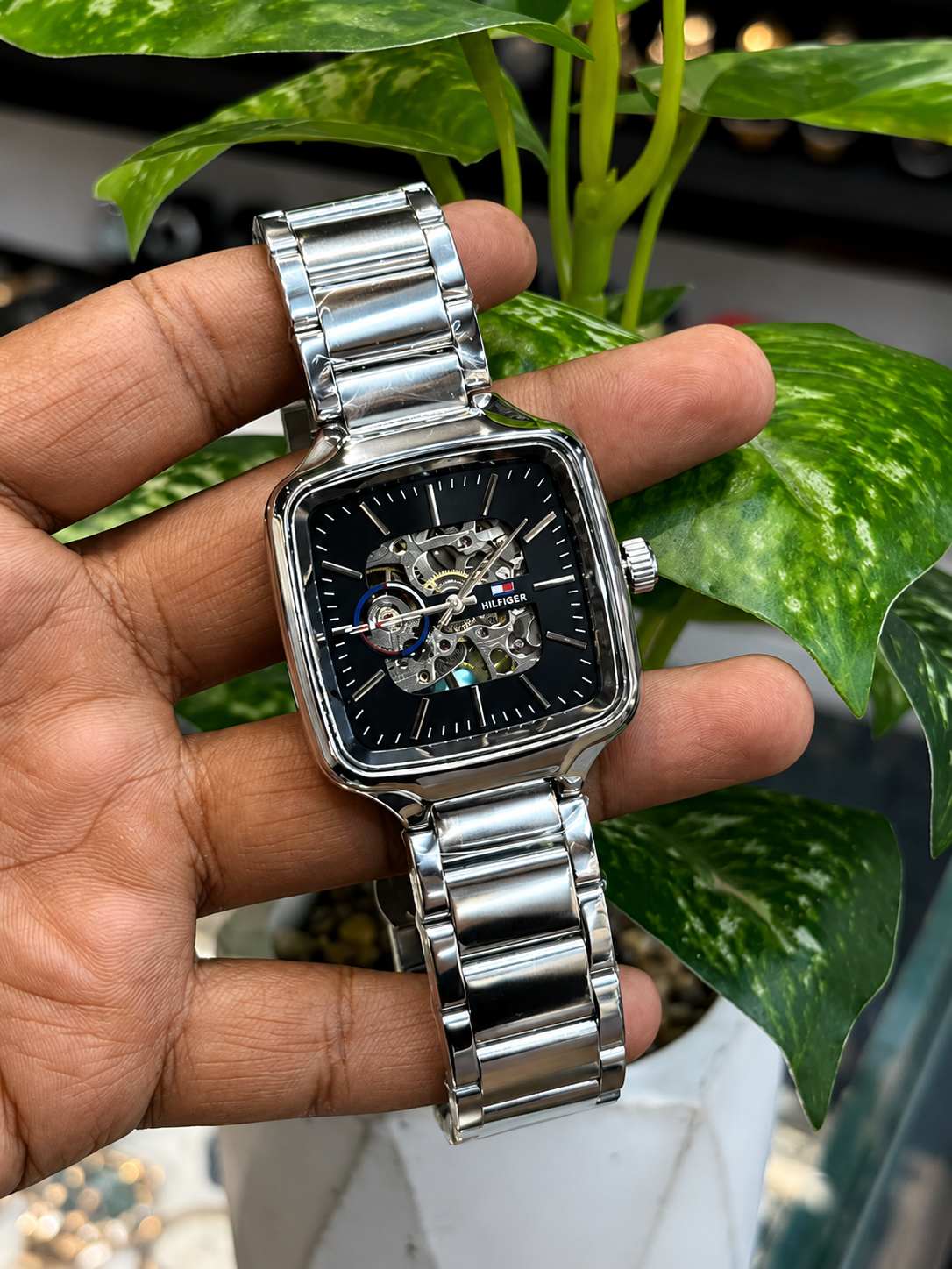 Tommy Hilfiger (quare luxury-inspired skeleton)