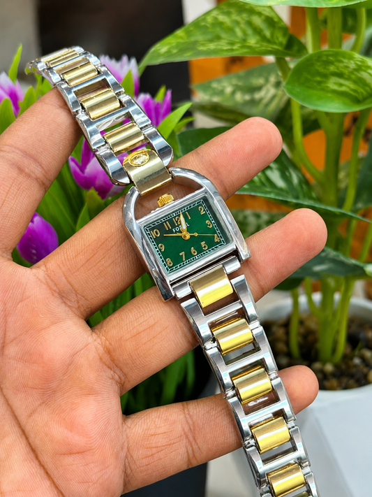 Fossil women's fashion watch. 1