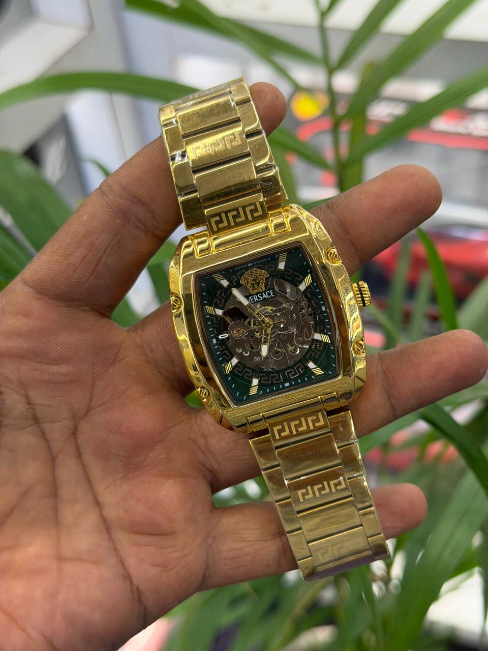 VERSACE